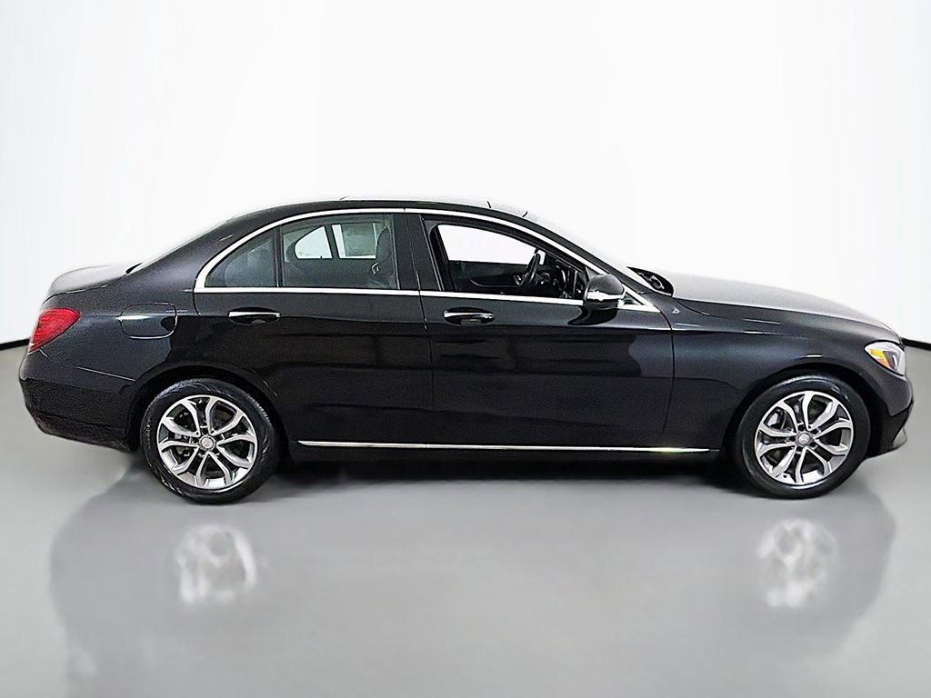 Used 2015 Mercedes-Benz C 300 4MATIC Sedan image 13
