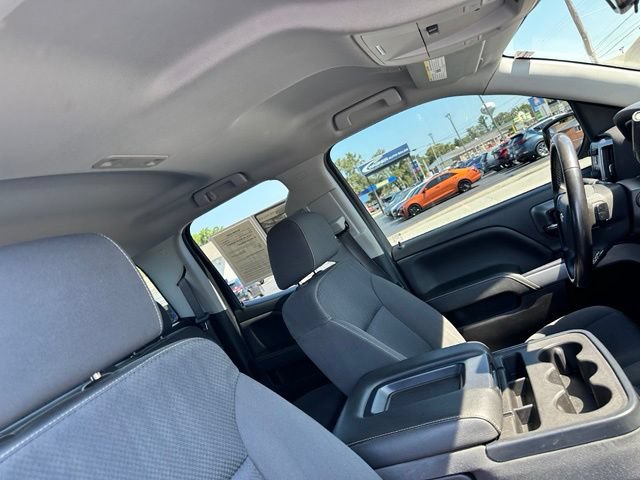 Used 2019 Chevrolet Silverado 1500 LT w/ All Star Edition AWD/4WD image 25