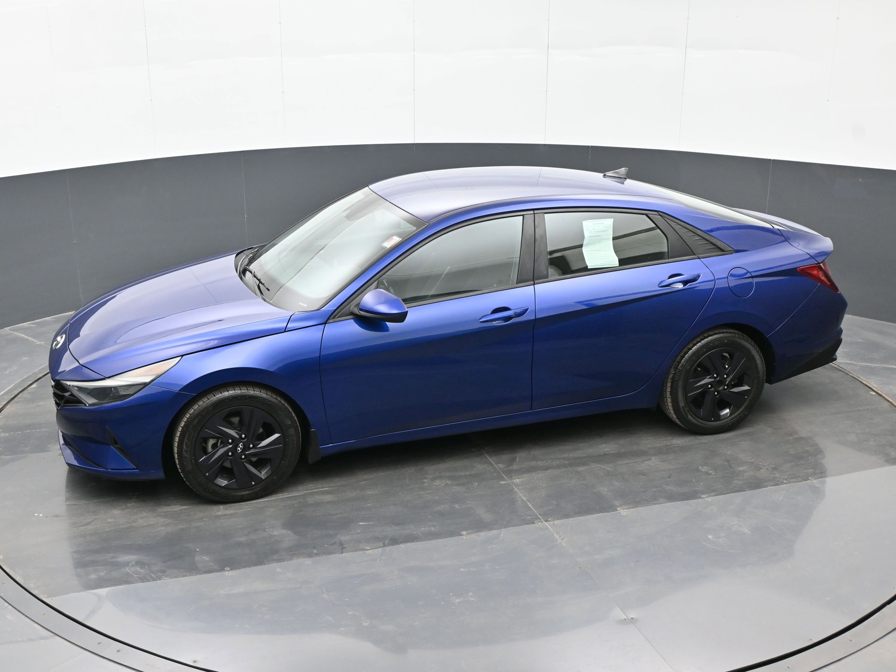 Certified 2022 Hyundai Elantra SEL w/ Convenience Package image 31