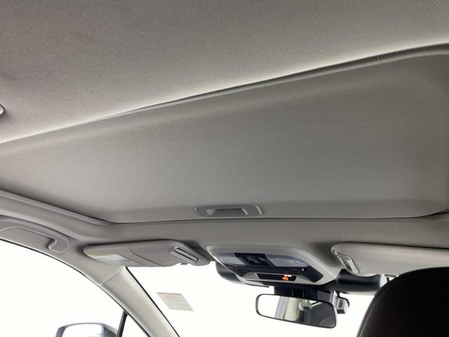 Used 2025 Subaru Crosstrek 2.5i Limited image 13