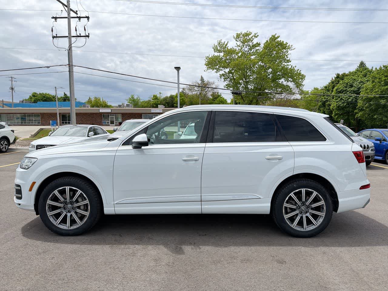 Used 2019 Audi Q7 2.0T Premium Plus w/ Premium Plus Package AWD/4WD image 10