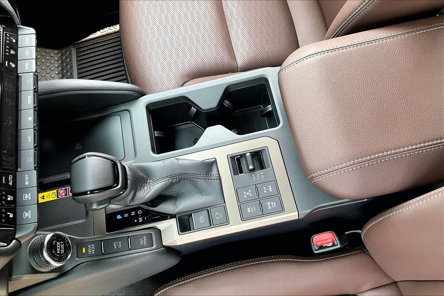 Used 2027 Toyota Land Cruiser w/ Premium Package AWD/4WD image 16
