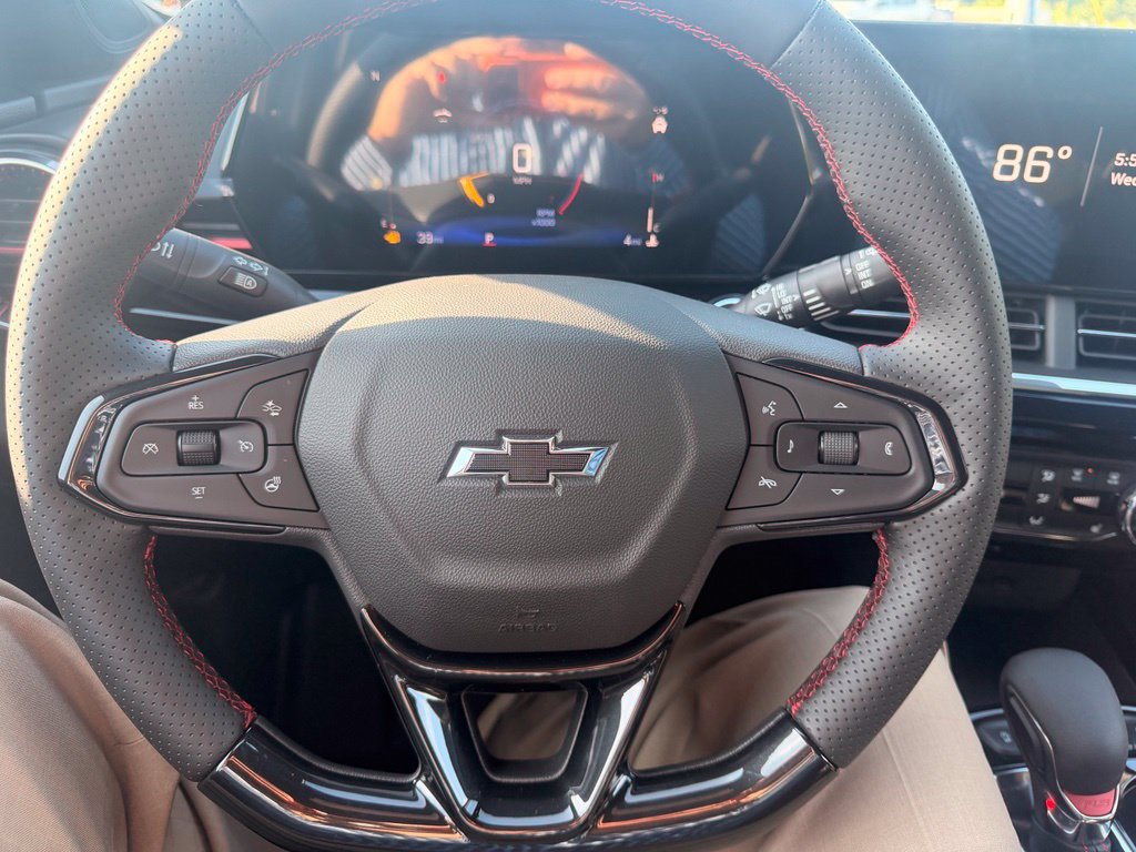 New 2026 Chevrolet Trax RS w/ Sunroof Package FWD image 13