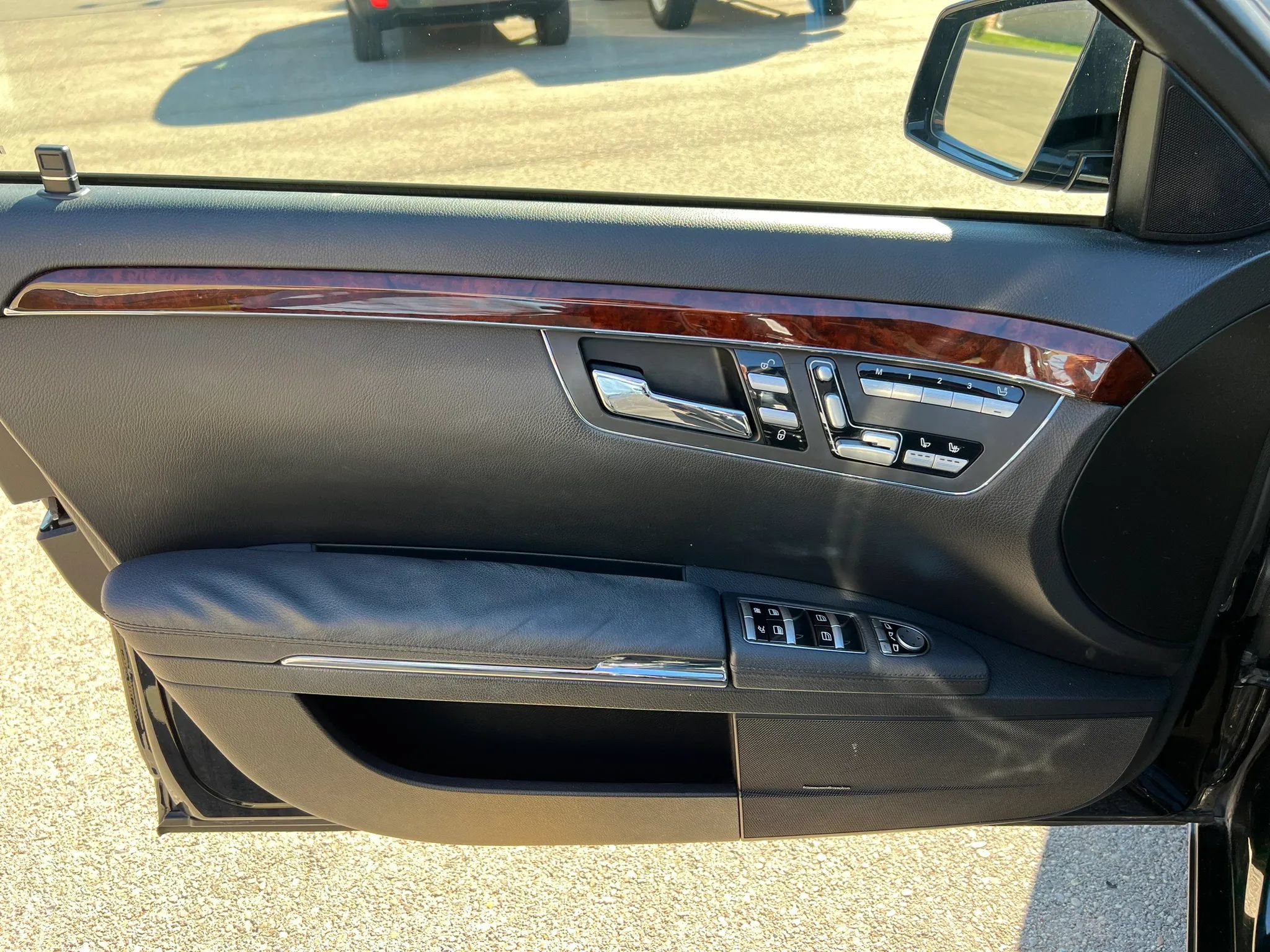 Used 2012 Mercedes-Benz S 350 BlueTEC 4MATIC image 23