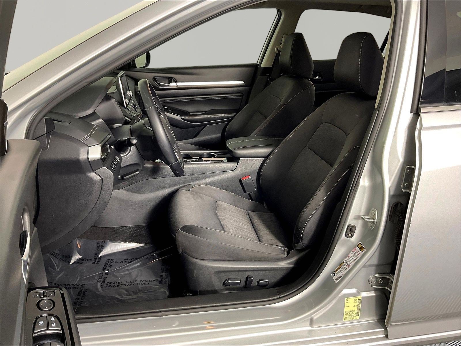 Used 2020 Nissan Altima 2.5 SV FWD image 20