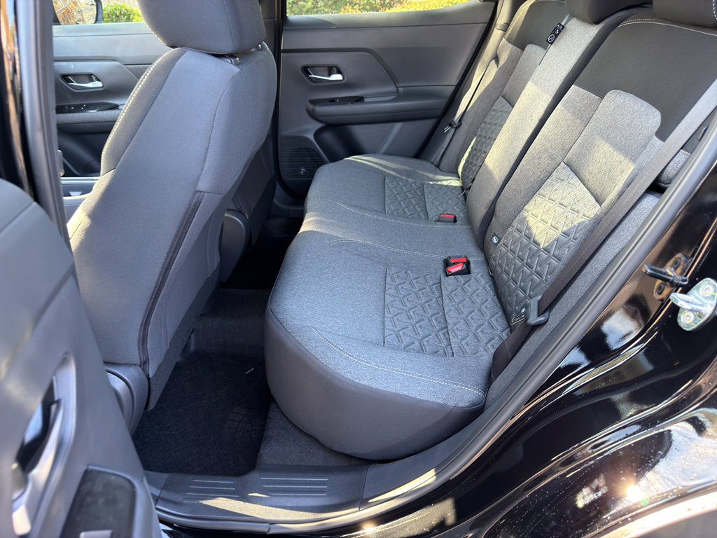 New 2026 Nissan Kicks SV w/ SV Premium Package image 30