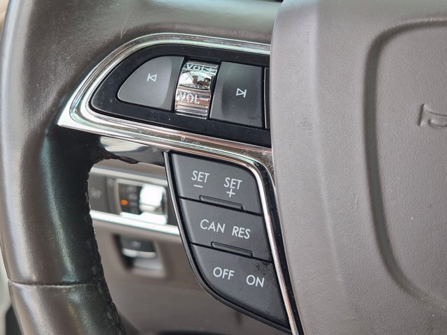 Used 2021 Lincoln Nautilus FWD w/ Equipment Group 101A image 15