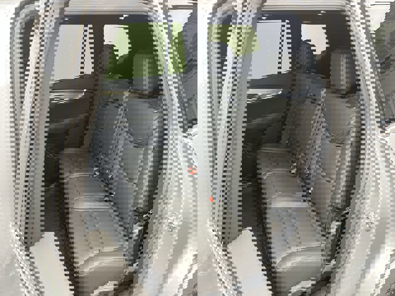 New 2025 Cadillac XT6 Luxury w/ LPO, Floor Liner Package image 11