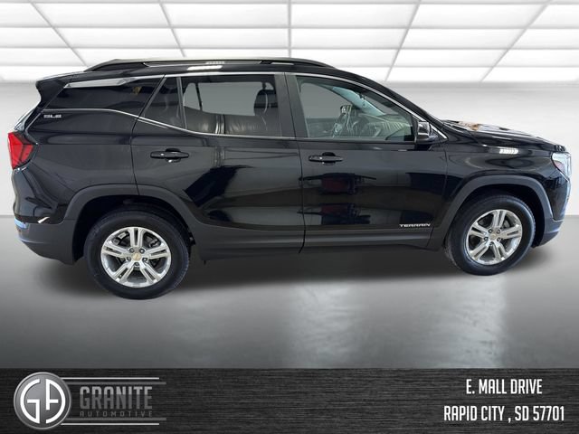Used 2021 GMC Terrain SLE w/ Driver Convenience Package AWD/4WD image 7