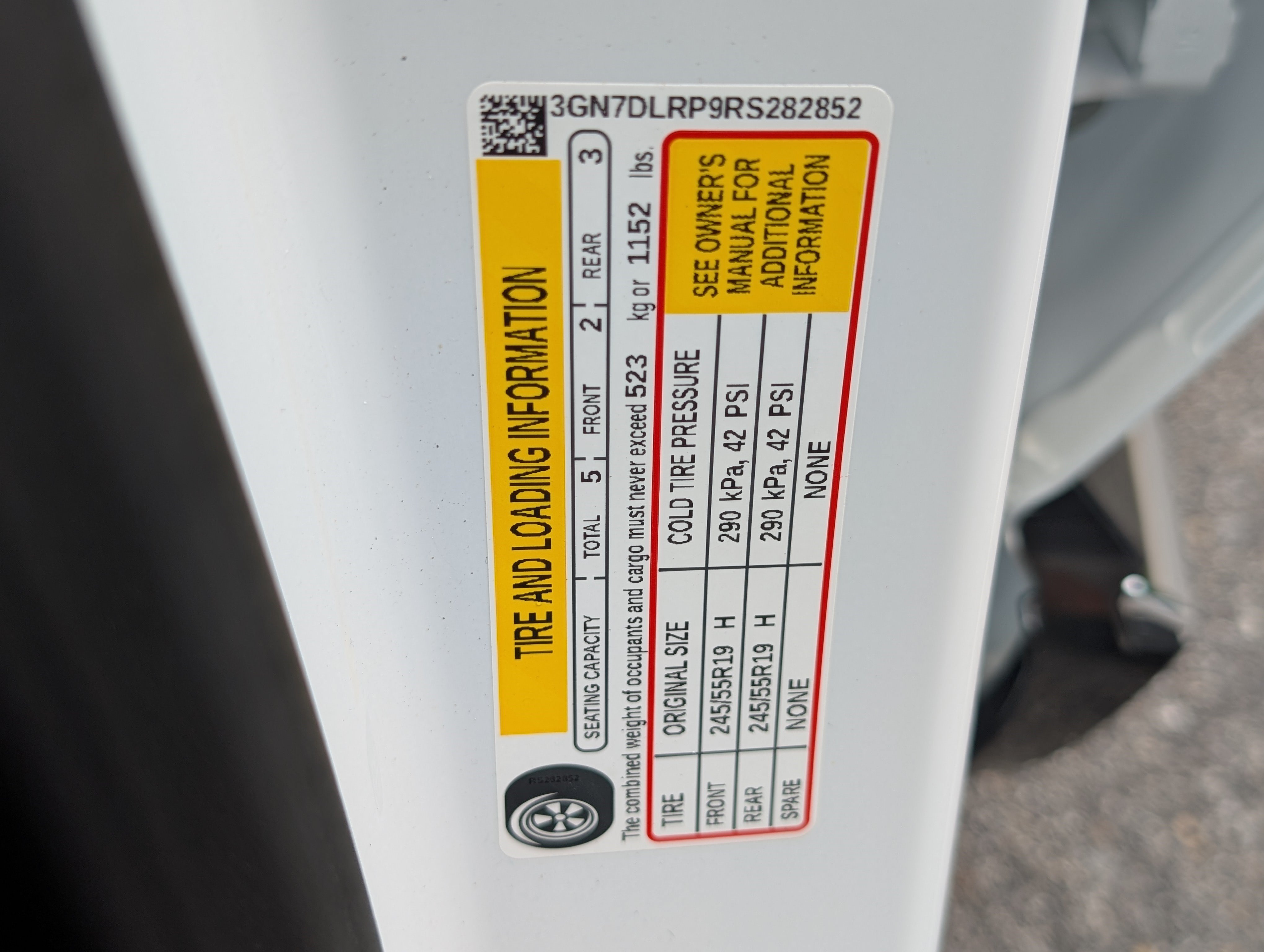 Used 2024 Chevrolet Equinox EV LT FWD image 37