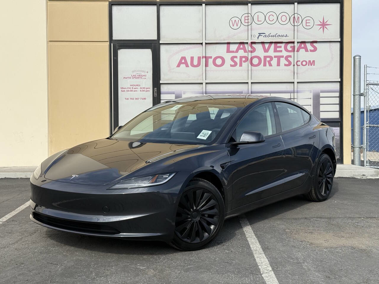 Used 2025 Tesla Model 3 Long Range image 4