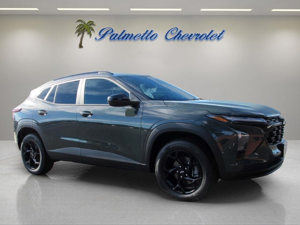 New 2026 Chevrolet Trax LT w/ Driver Confidence Package FWD image 1