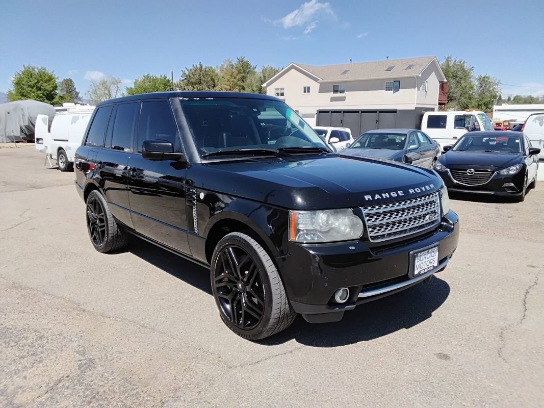 Used 2011 Land Rover Range Rover Supercharged AWD/4WD image 3