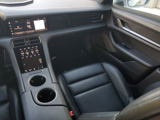 Used 2020 Porsche Taycan Turbo image 20
