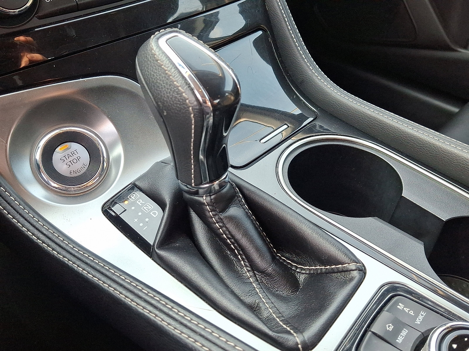 Used 2019 Nissan Maxima 3.5 SV w/ Floor Mat Group FWD image 14