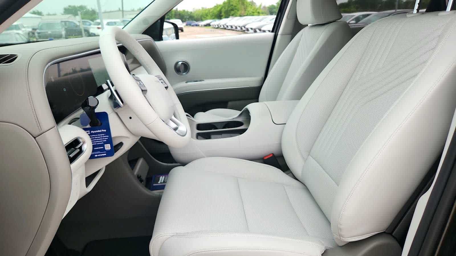 New 2026 Hyundai Palisade FWD Hybrid image 14