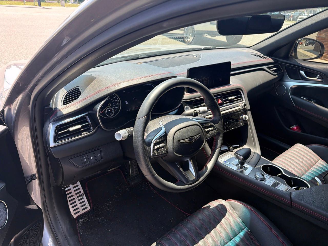 Used 2025 Genesis G70 3.3T Advanced RWD image 4
