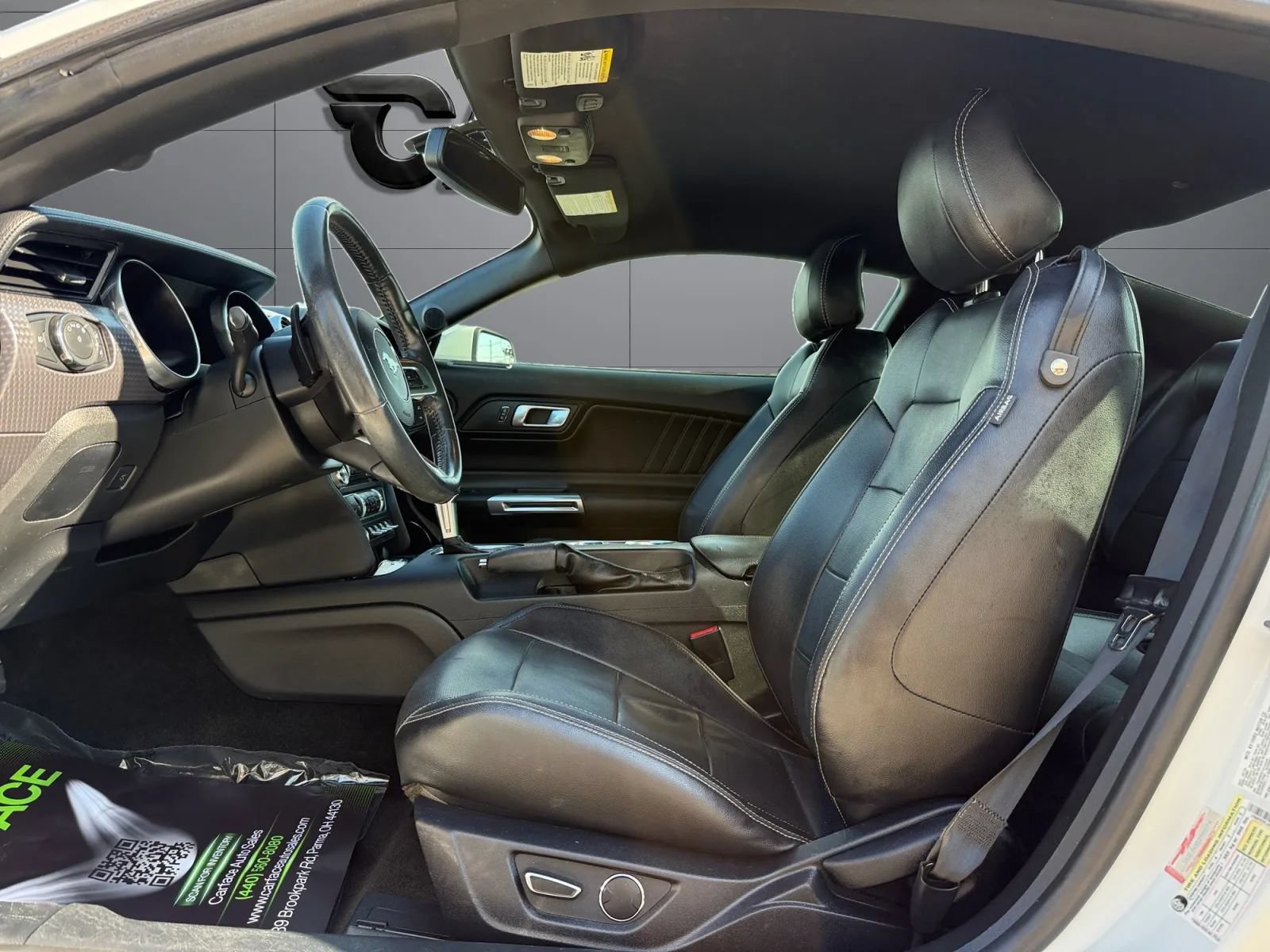 Used 2018 Ford Mustang Premium w/ Ecoboost Performance Package RWD image 15