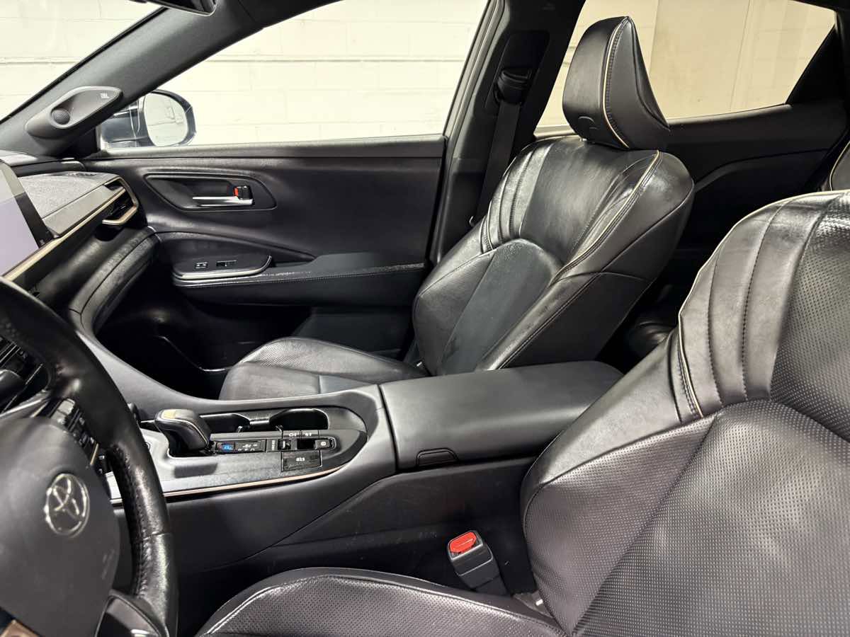 Used 2023 Toyota Crown w/ Advanced Technology Package image 14