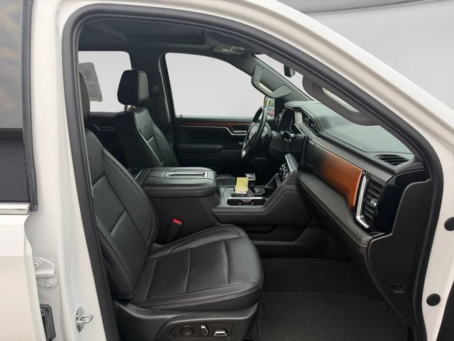 Used 2022 GMC Sierra 1500 Denali w/ Denali Reserve Package AWD/4WD image 14