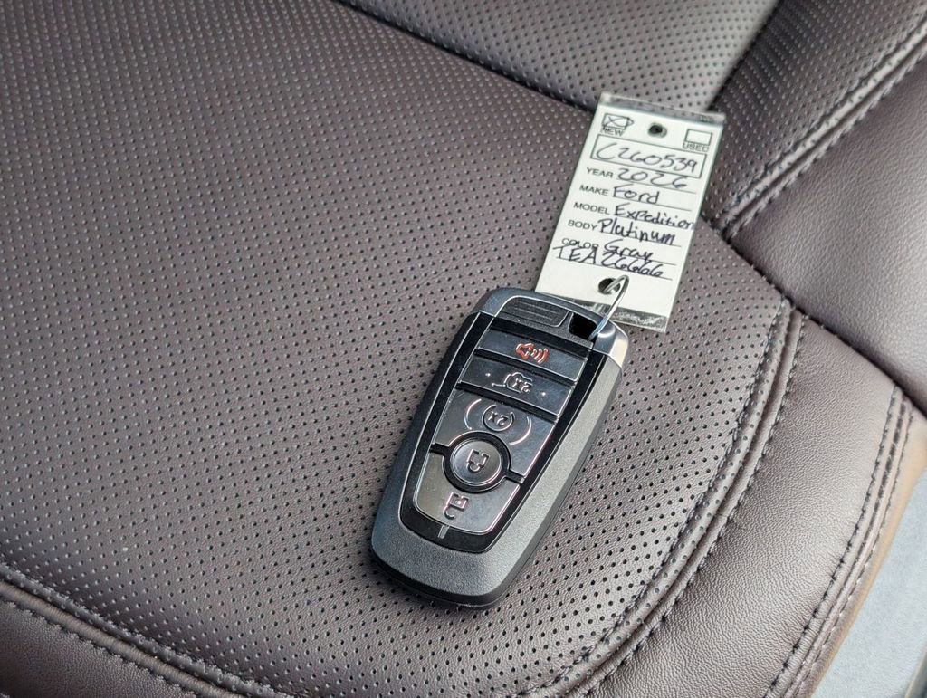 New 2026 Ford Expedition Platinum image 59