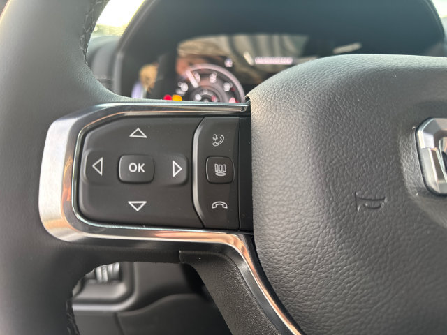 New 2027 RAM 2500 Laramie AWD/4WD image 17