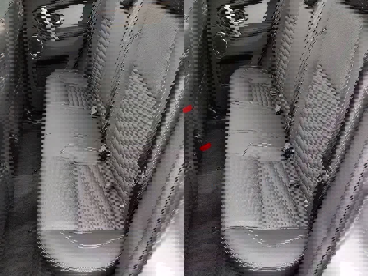 New 2026 Land Rover Discovery Sport Landmark image 21