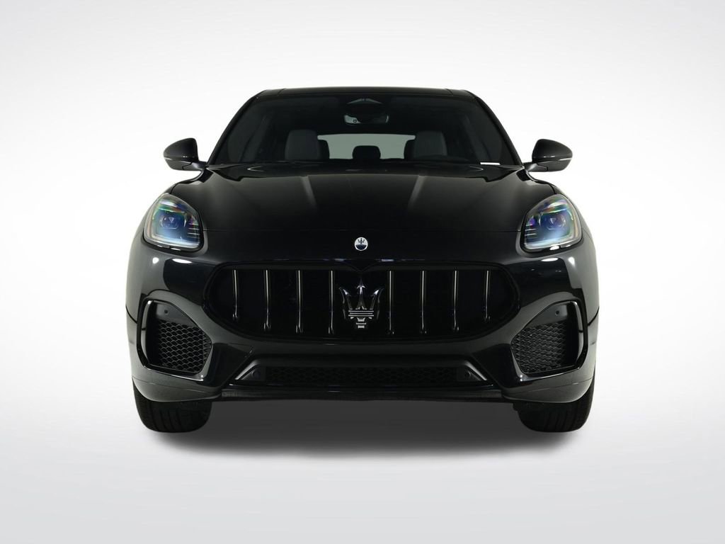 New 2025 Maserati Grecale GT image 8