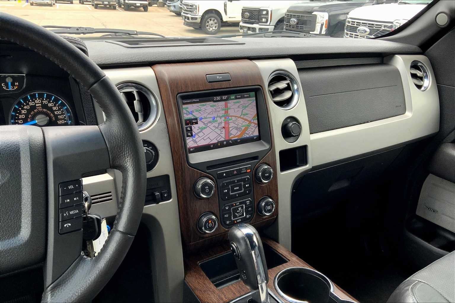 Used 2014 Ford F150 Lariat w/ Equipment Group 502A Luxury AWD/4WD image 5