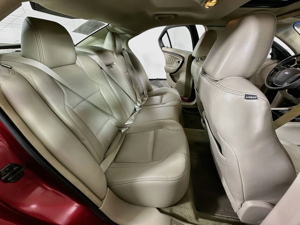 Used 2012 Ford Taurus Limited FWD image 10