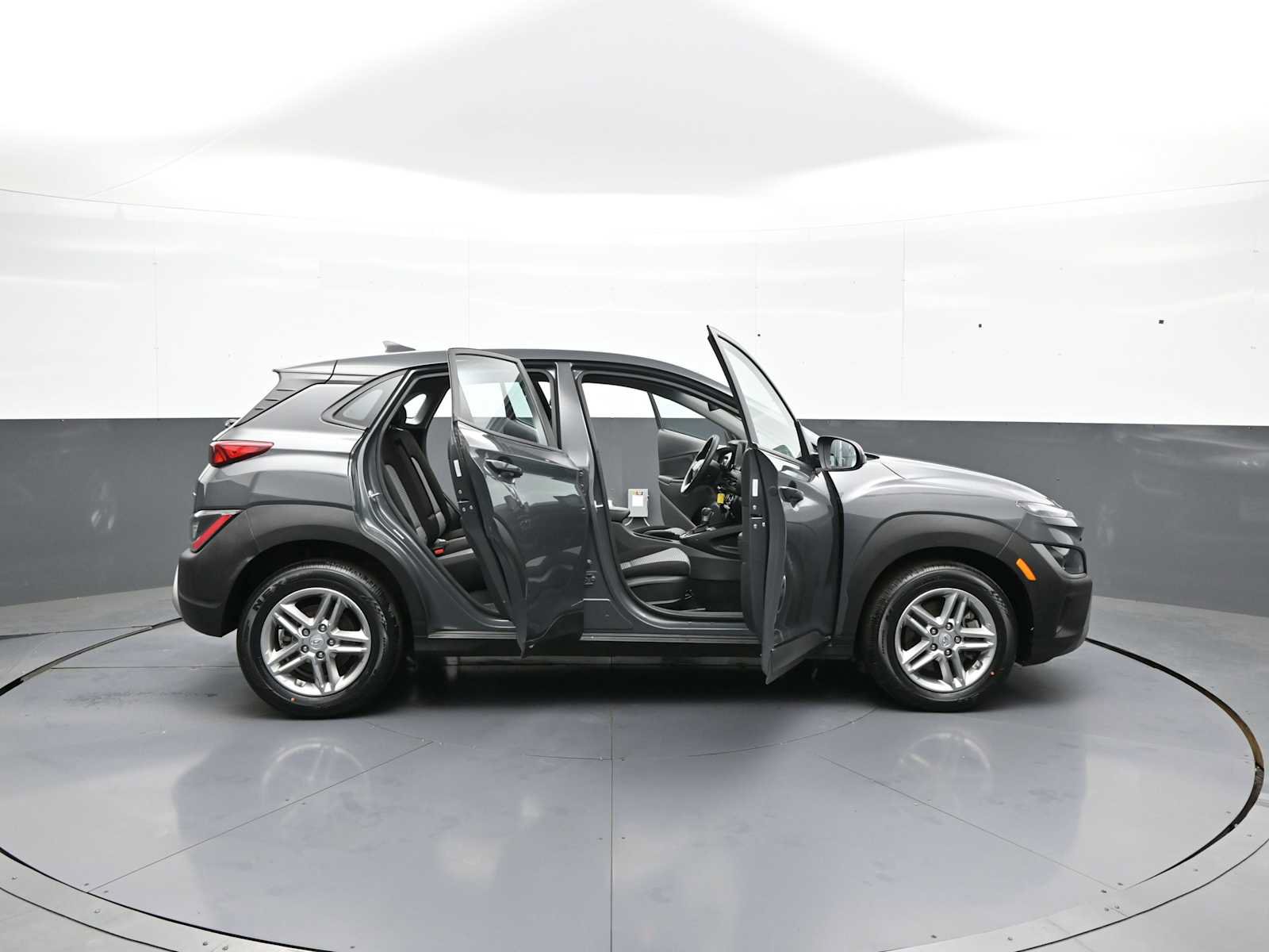 Used 2023 Hyundai Kona SE w/ Cargo Package AWD/4WD image 40