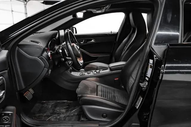 Used 2019 Mercedes-Benz CLA 45 AMG 4MATIC image 4