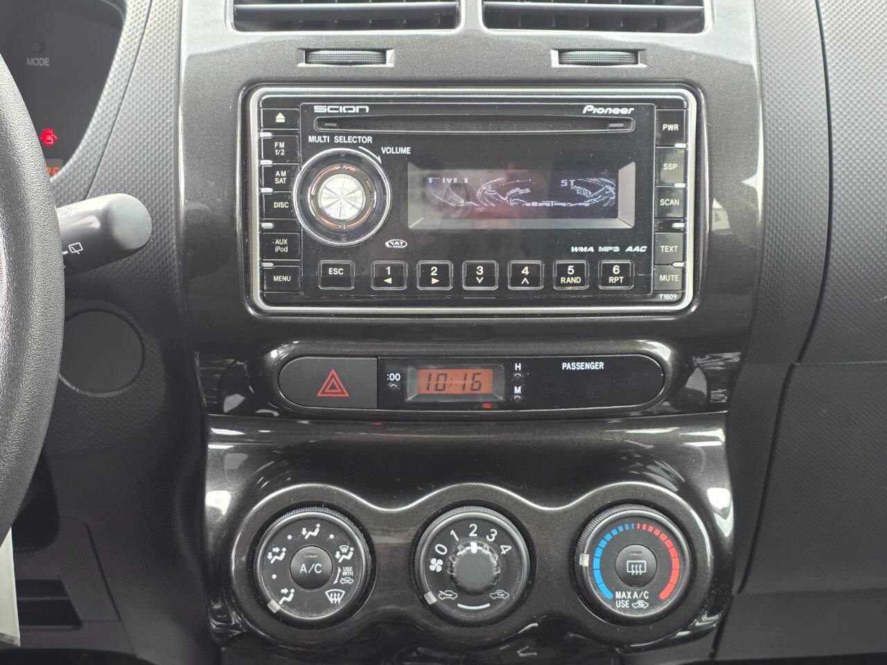 Used 2009 Scion xD image 14