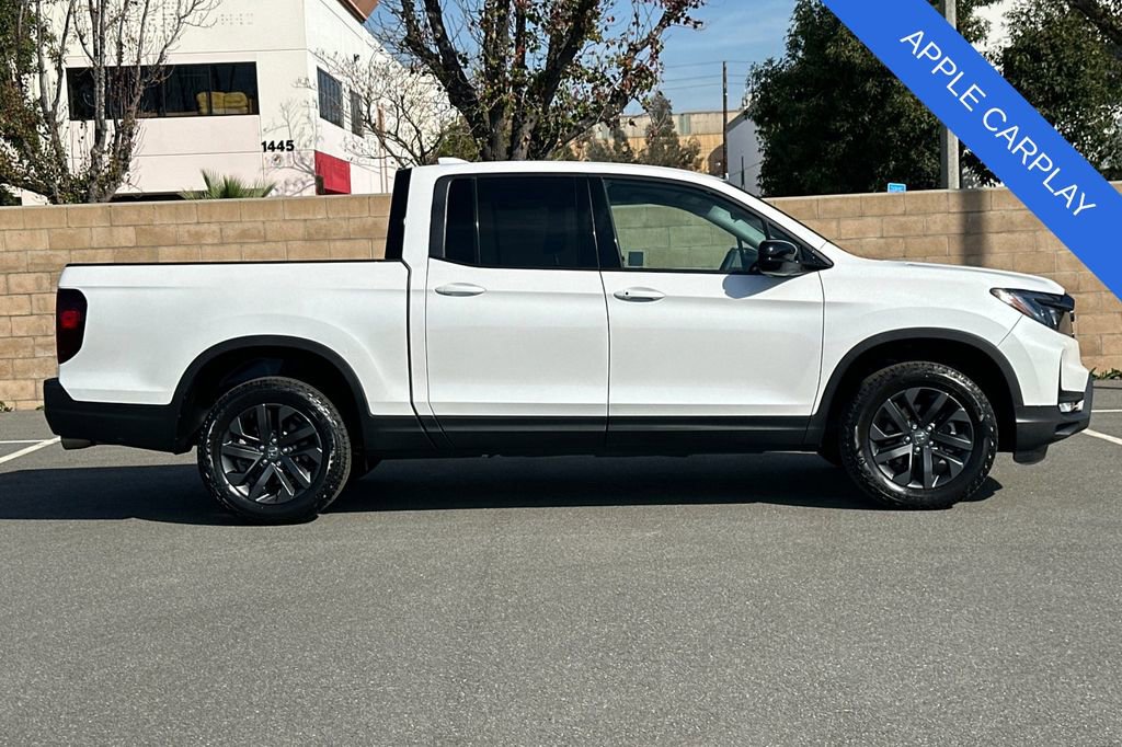 Used 2025 Honda Ridgeline Sport image 3