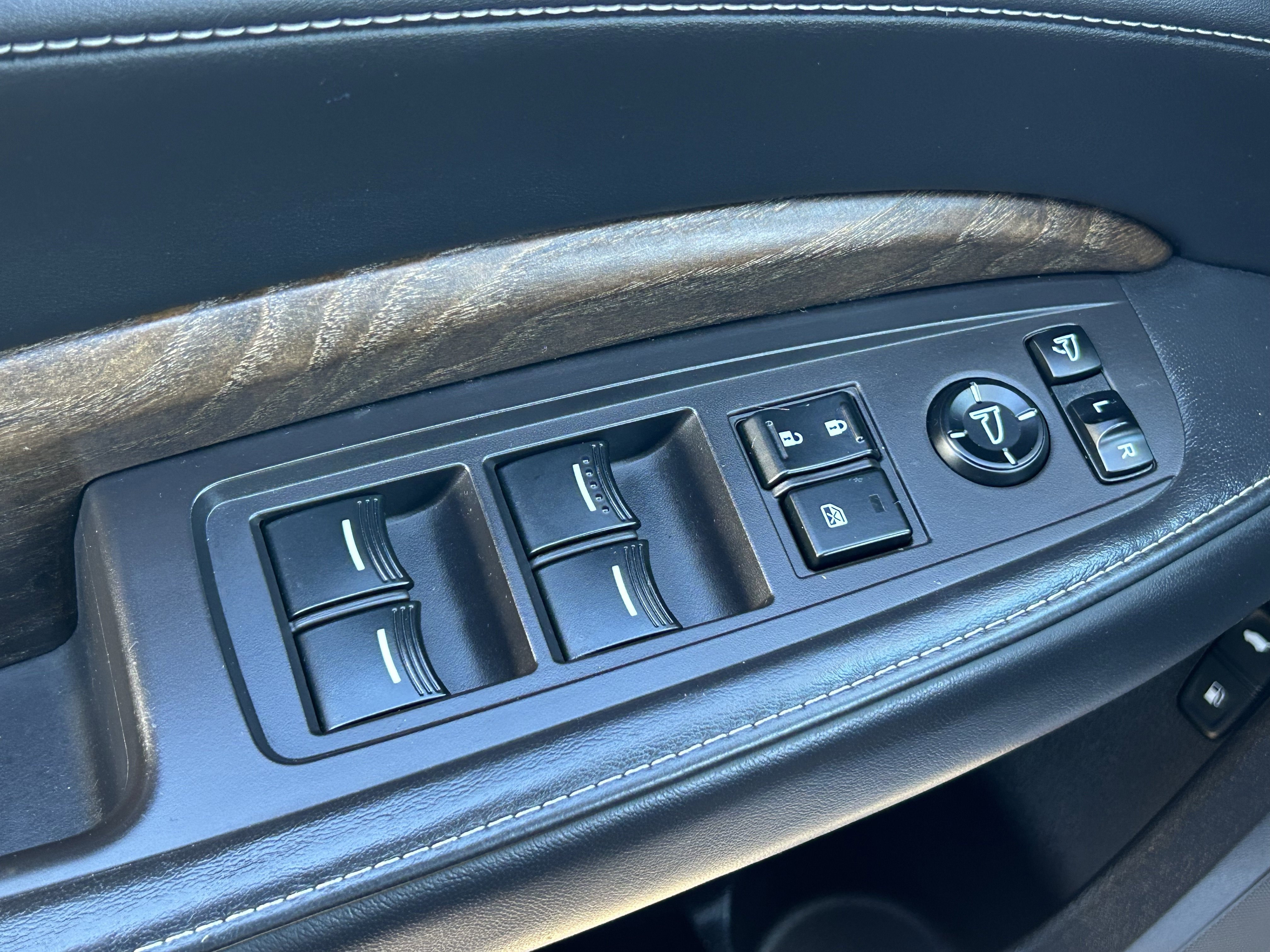 Used 2020 Acura MDX FWD w/ Advance Package image 22