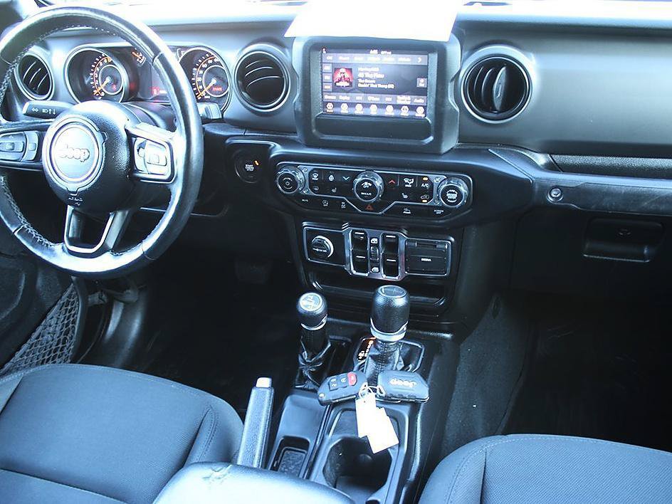 Used 2022 Jeep Gladiator Sport AWD/4WD image 19