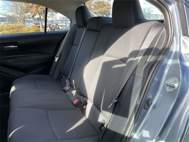 Used 2021 Toyota Corolla LE image 16