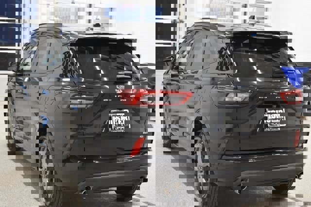 Used 2023 Ford Escape ST-Line image 10