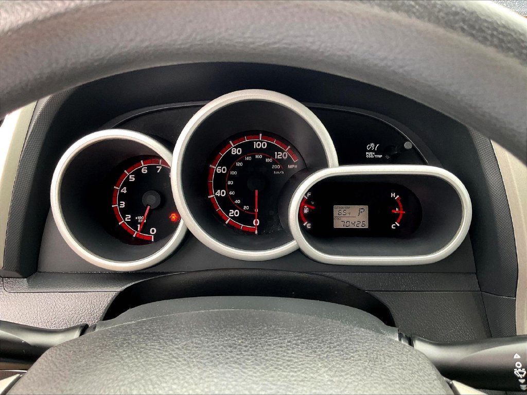 Used 2011 Toyota Matrix FWD image 13