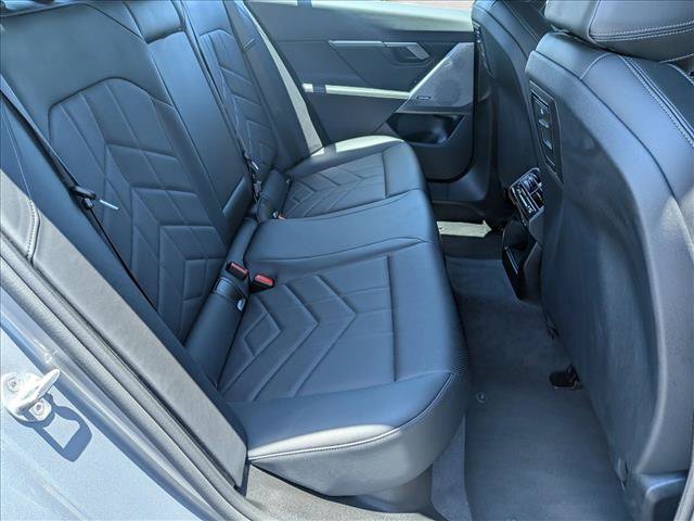 Used 2024 BMW i5 eDrive40i w/ Premium Package RWD image 21