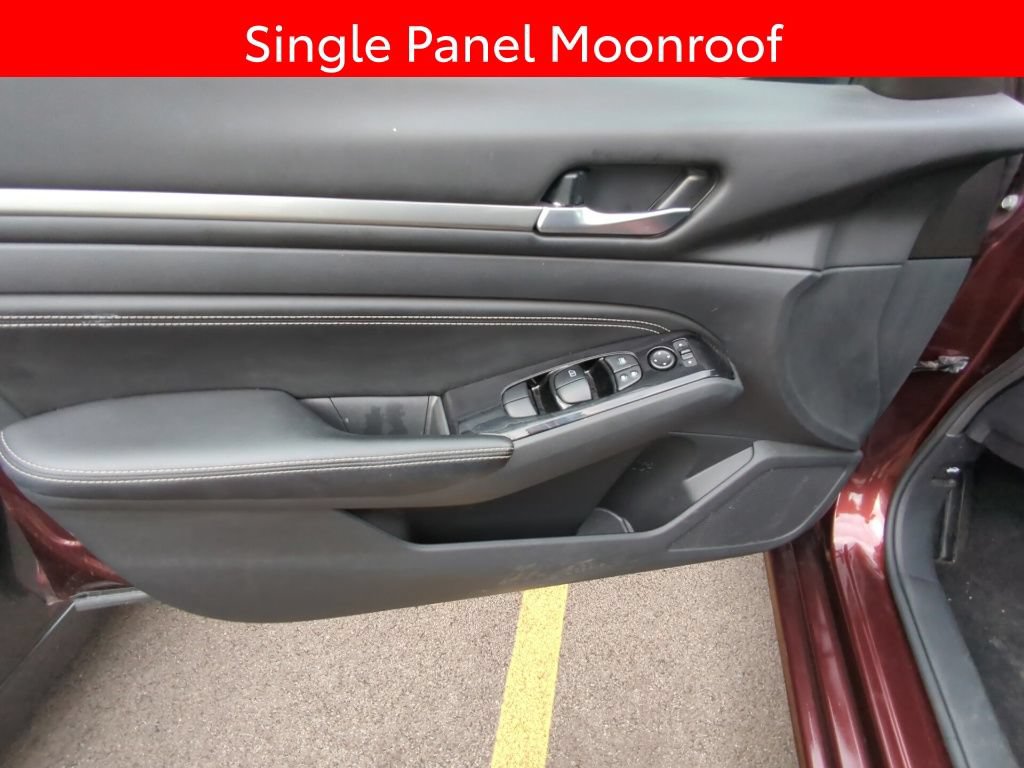 Used 2023 Nissan Altima 2.5 SV w/ SV Premium Package AWD/4WD image 9