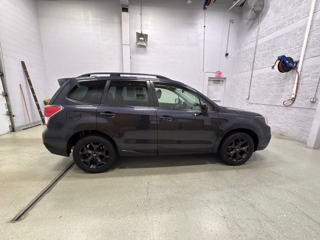 Used 2018 Subaru Forester 2.5i Premium w/ Popular Package #2A AWD/4WD image 3
