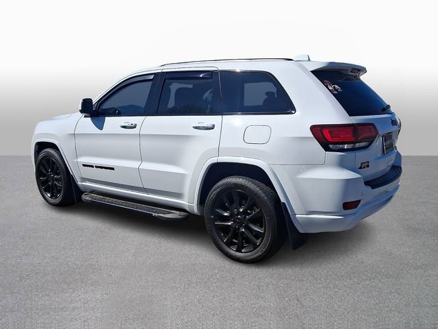Used 2020 Jeep Grand Cherokee Altitude image 6