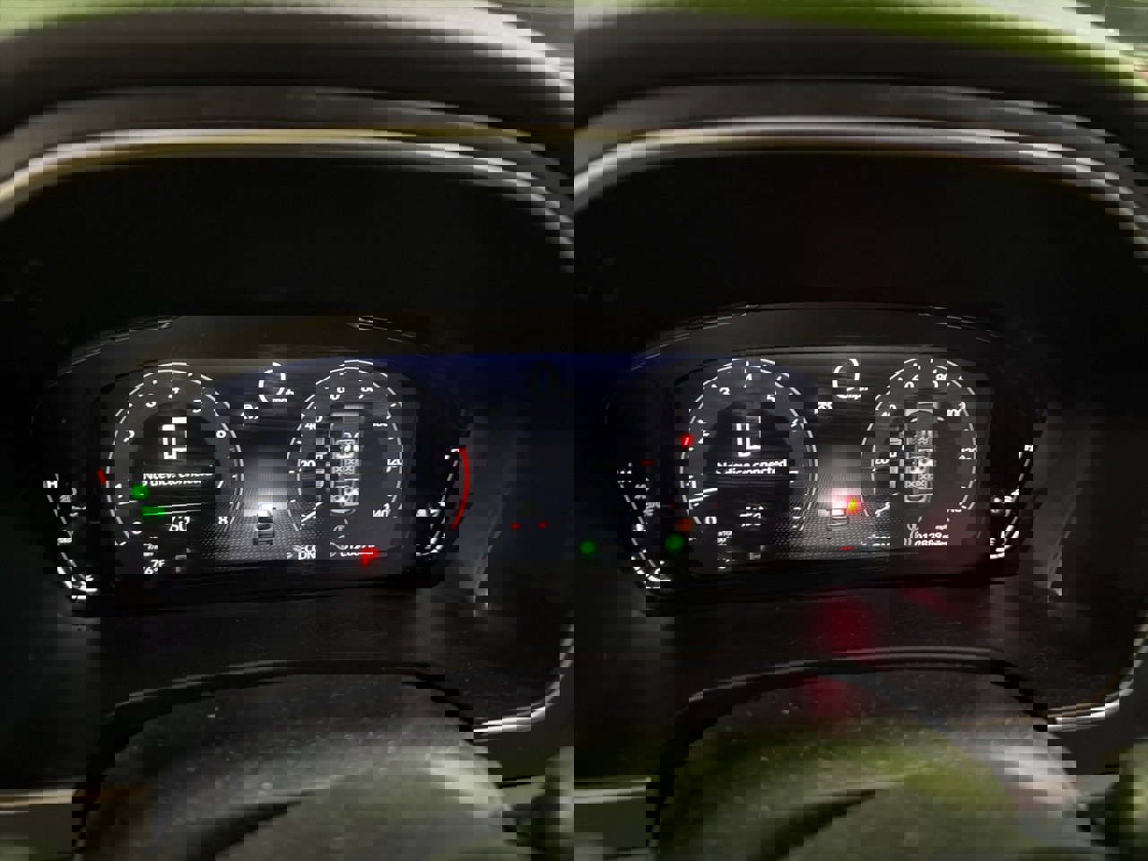 Used 2025 Honda Pilot Elite image 11