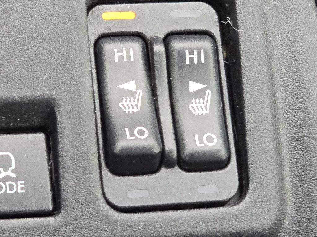 Used 2021 Subaru Crosstrek 2.0i Premium image 5