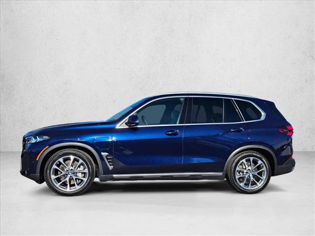 New 2026 BMW X5 xDrive50e w/ Executive Package image 5