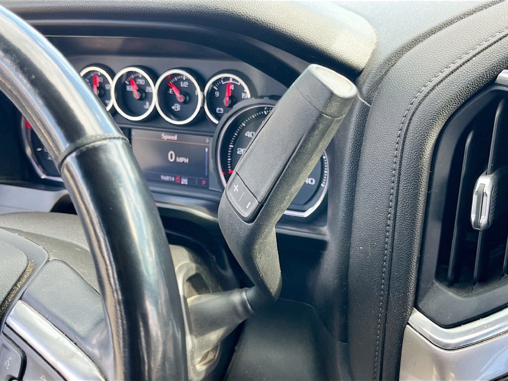 Used 2020 Chevrolet Silverado 1500 LT Trail Boss AWD/4WD image 16