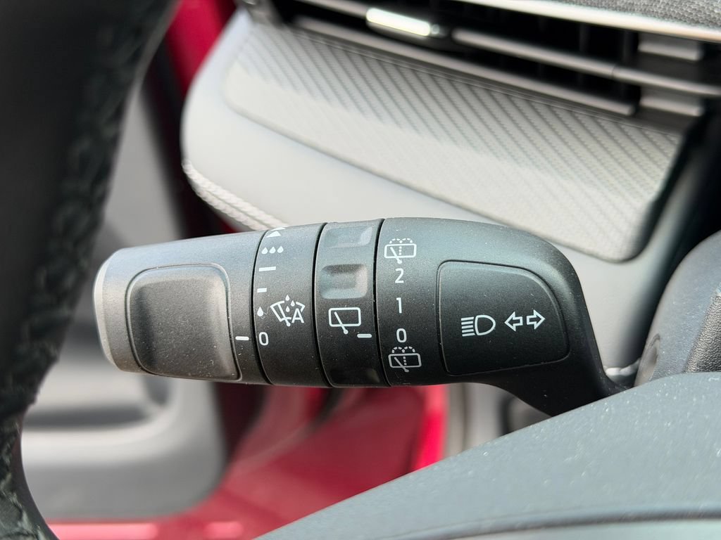 Used 2025 Ford Mustang Mach-E Premium AWD/4WD image 35