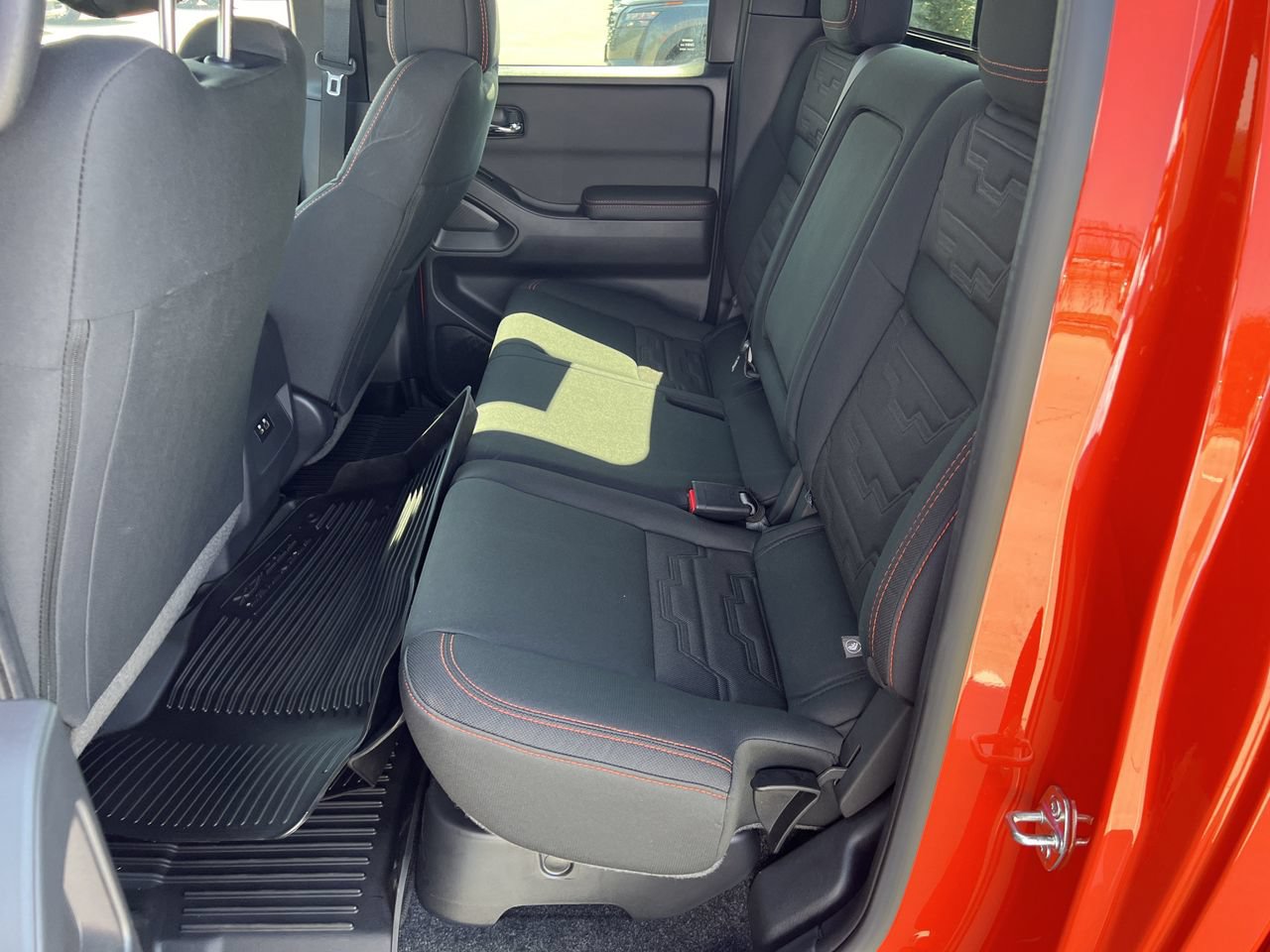 Used 2025 Nissan Frontier PRO-4X w/ Interior Protection Package AWD/4WD image 22