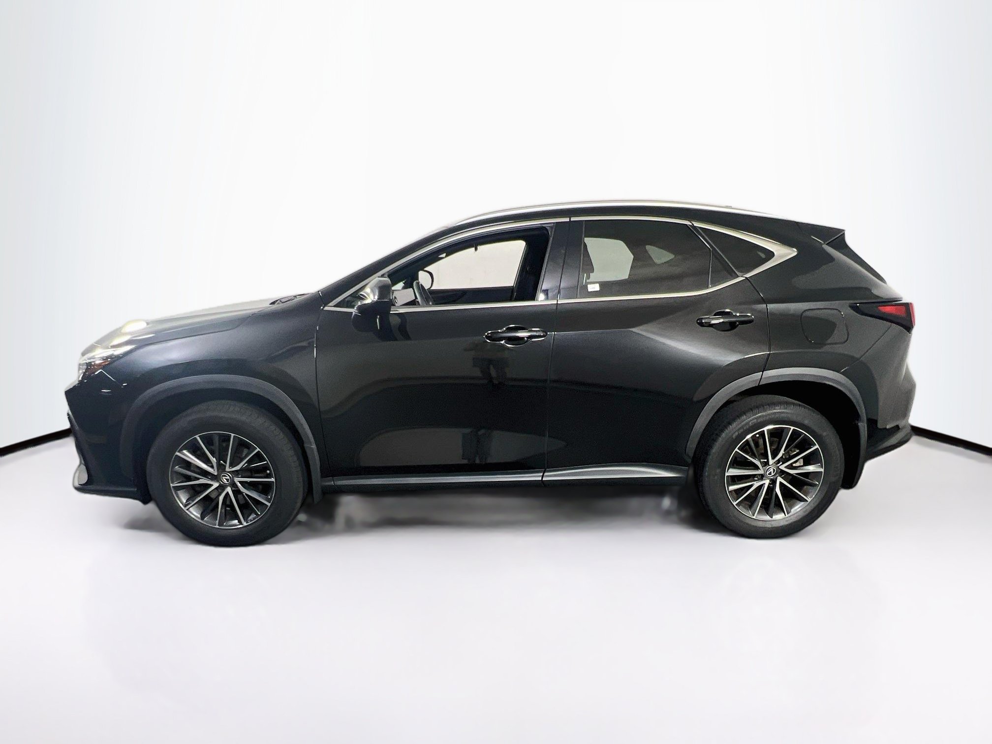 Used 2022 Lexus NX 350 AWD image 8